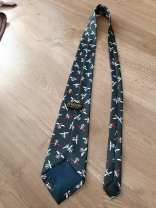 Corbata de seda con estampado de abejas