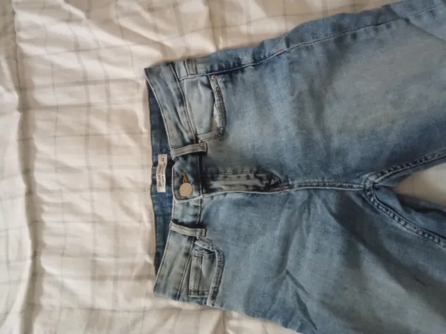 Pantalón vaquero niña