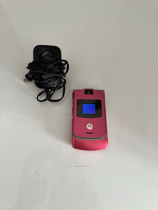 Motorola Razr V3  pink