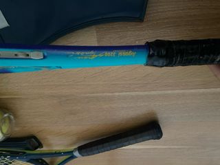 Lote de 2 raquetas y accesorios tenis