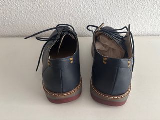 Zapatos azul marino talla 41