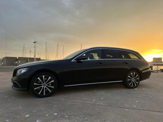 Mercedes-Benz E300de híbrido enchufable 2019