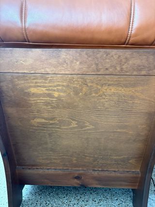 Sillón Danves de cuero marrón