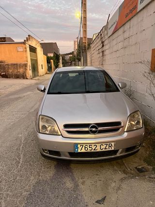 Opel Vectra 2004