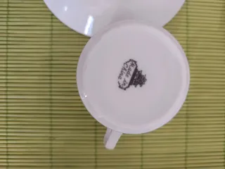 Juego de café de porcelana china (con sello).