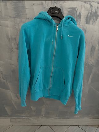 Felpa Nike con zip e cappuccio