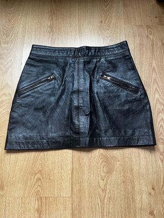 Falda de cuero Zara