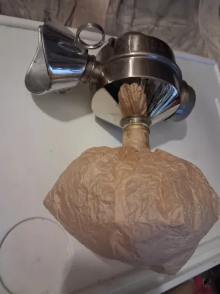 Máscara anestesia éter antigua pieza de museo