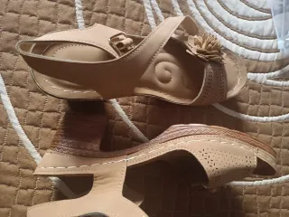 Regalo sandalias  Talla 40