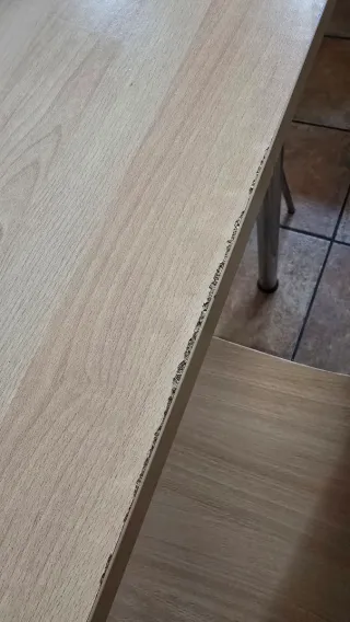 Mesa extensible y 4 sillas de cocina madera