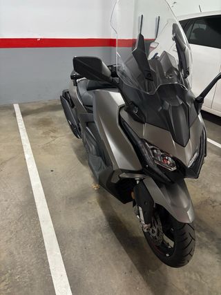 Kymco AK550 Premium