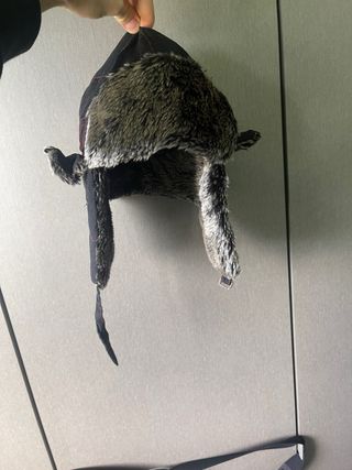 Gorro de invierno con orejeras