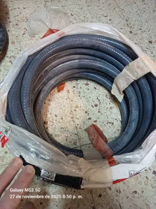 Lote tubos y codos PVC agua