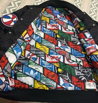 Chaqueta Adidas Bomber Negra Multicolor