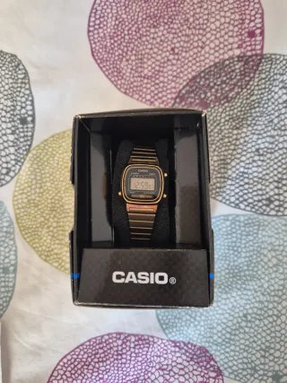 Reloj Casio Dorado