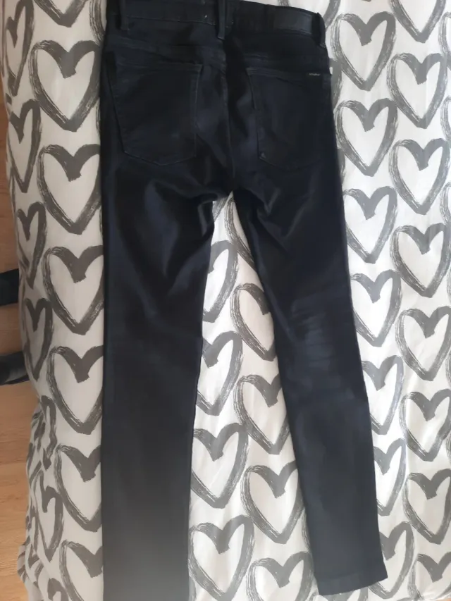 Vaqueros negros hombre T36