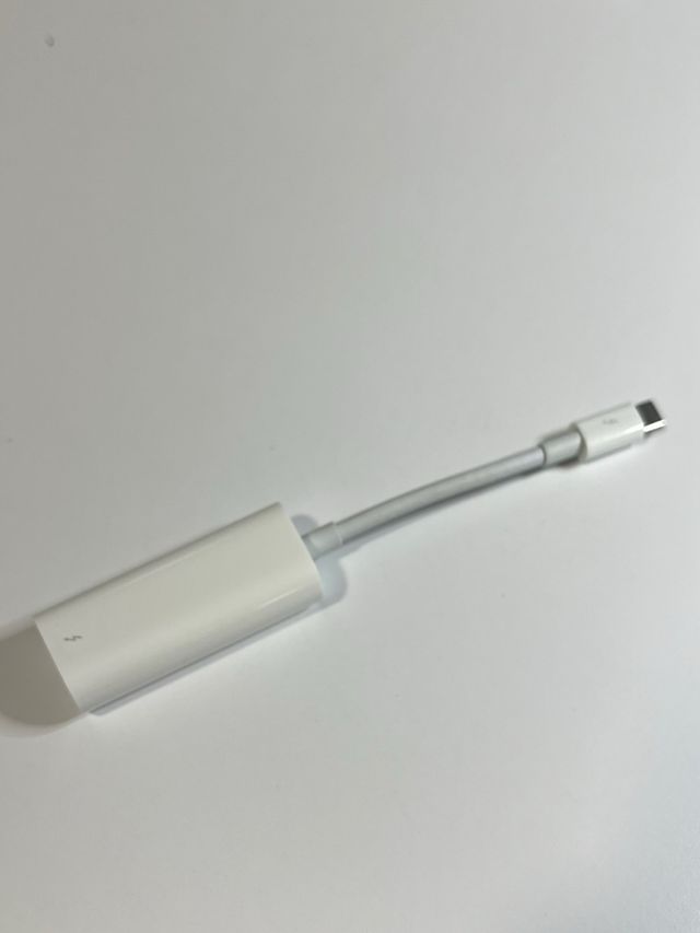 Adaptador Apple Thunderbolt 3 a 2