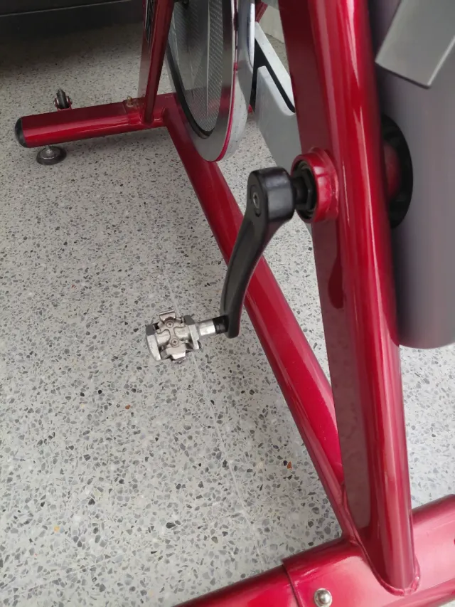 Bicicleta Spinning BH Fitness ST32 Roja