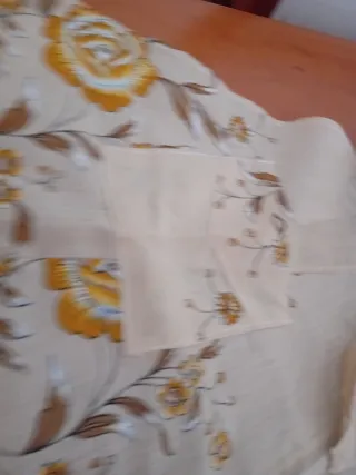 Grembiuli da cucina con fiori