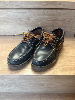 Náuticos de piel negros talla 36