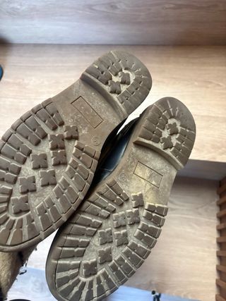 Náuticos de piel negros talla 36