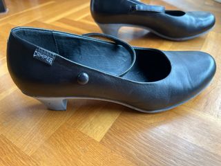 Zapatos Camper piel tacón Talla 38