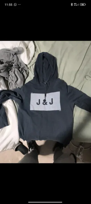 Sudadera J & J Gris