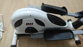 Bicicleta Elíptica BH ZK 200