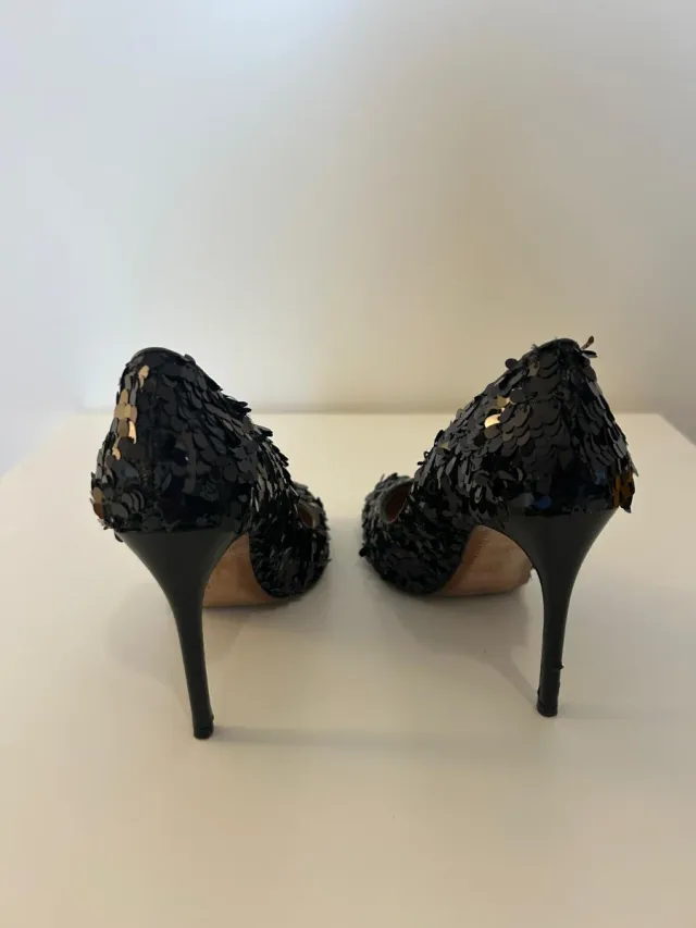 Zapatos tacón Zara lentejuelas negros