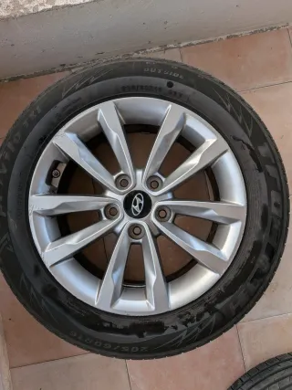Llantas Hyundai 16