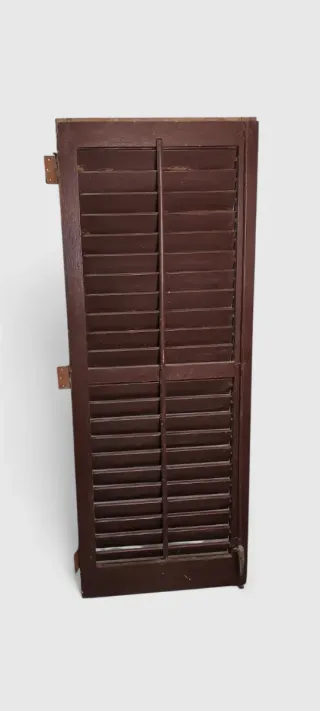 Puerta Menorquina Antigua Madera Oscura