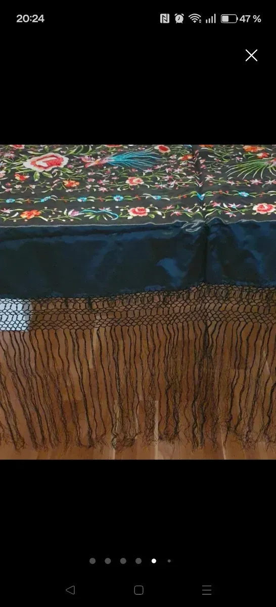 Mantón de Manila bordado. SIN USAR