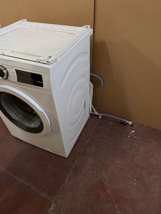 Lavadora Blanca Carga Frontal