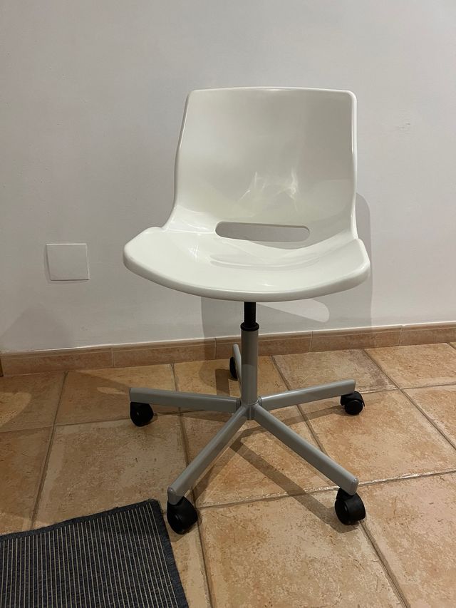 Silla de oficina Ikea blanca