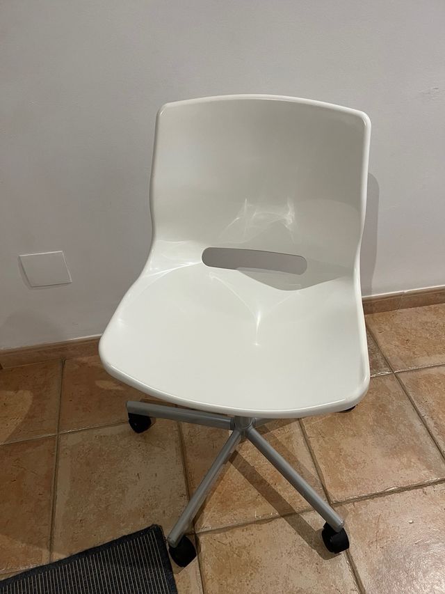Silla de oficina Ikea blanca