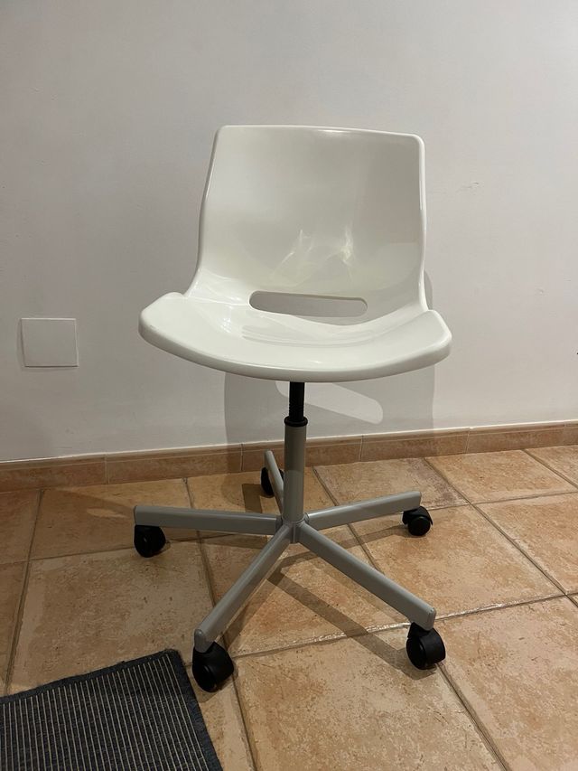 Silla de oficina Ikea blanca