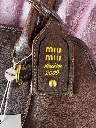Bolso Miu Miu Marrón Nuevo