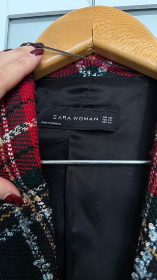 Blazer Zara cuadros flecos