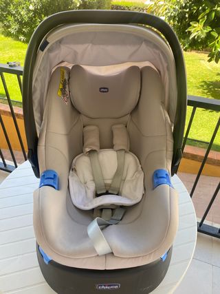 Silla de coche Chicco para bebé