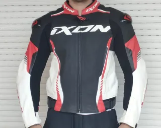 CHAQUETA MOTO IXON