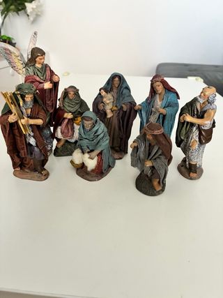 Belén figuras pastores y ángel