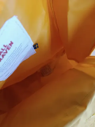 Mochila FjallRaven Kanken Amarilla