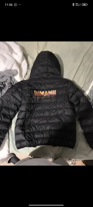 Chaquetón Jumanji Ecoalf Negro y Amarillo