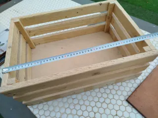 Cajas de madera hechas con palets.