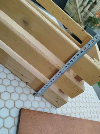 Cajas de madera hechas con palets.