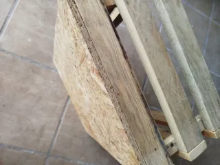 Cajas de madera hechas con palets.