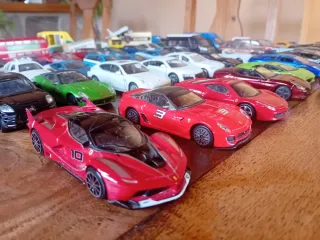 Lote de Coches a Escala