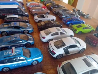 Lote de Coches a Escala