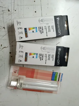 Bombilla Bajo Consumo PLC G24D3 26W