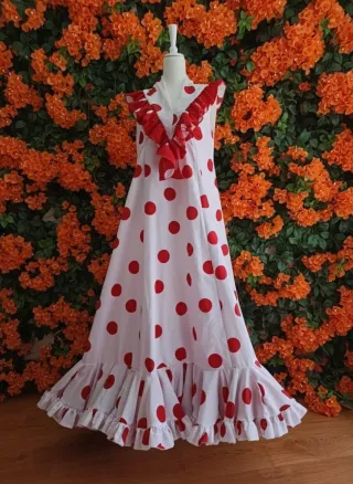 Traje Flamenca Mujer blanco Lunares Rojos
